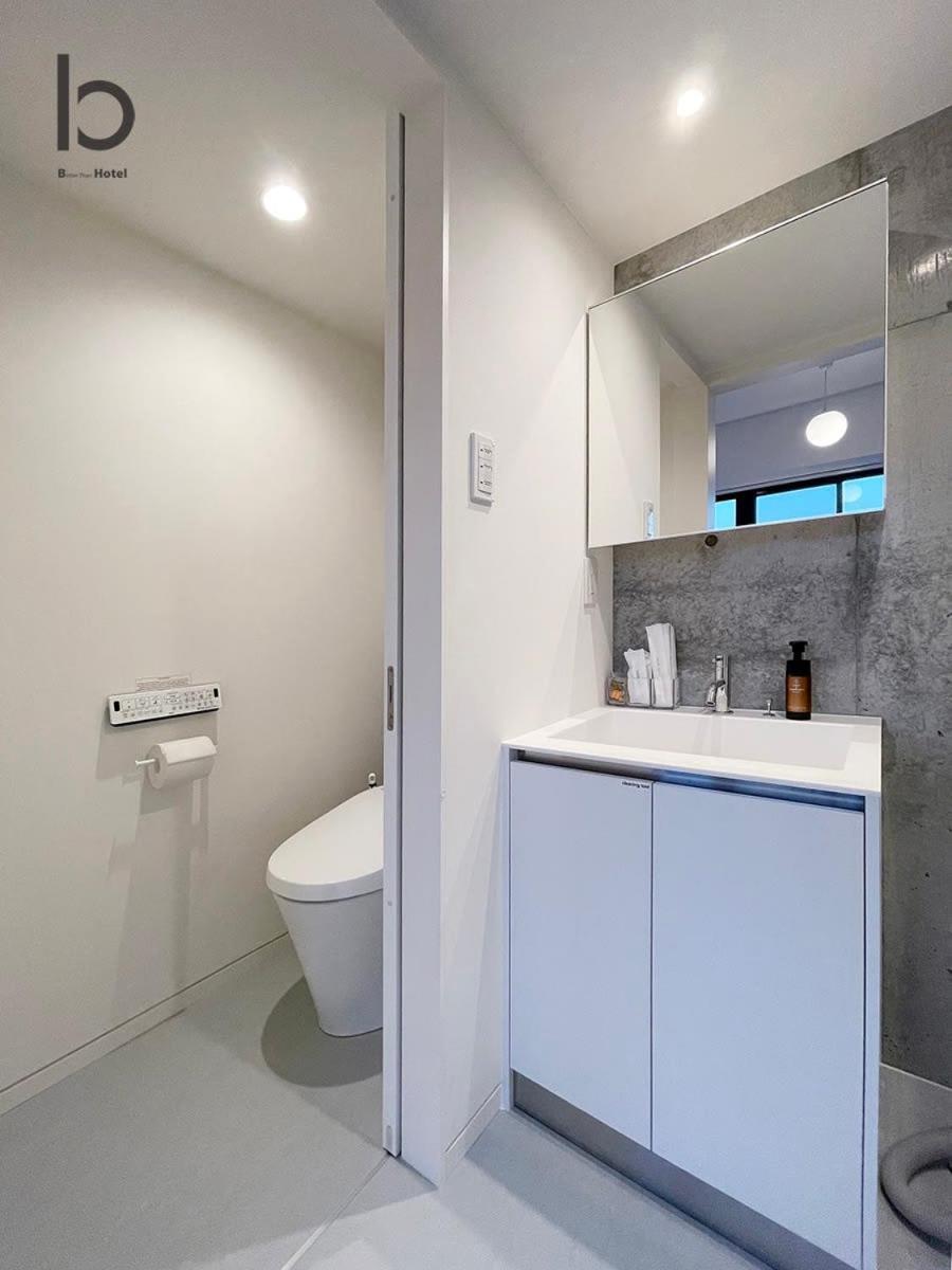 Bhotel Nekoyard - Modern Loft Studio Near Peace Park & City Center Хиросима Экстерьер фото